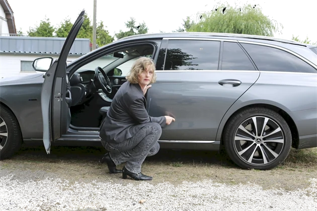 Fahrverbot, Unfall, Geschwindigkeitsüberschreitung, Bußgeld: Birgit Guyens ist Fachanwalt in Kamp-Lintfort für Ihre Fragen zum Verkehrsrecht.